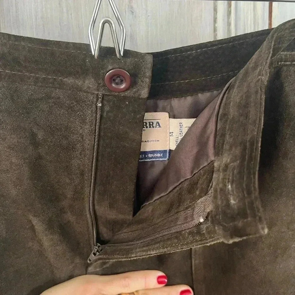 VINTAGE HIGH SIERRA|CHOCOLATE BROWN SUEDE LEATHER SHORT SKIRT|14 Boho chic - Picture 5 of 16